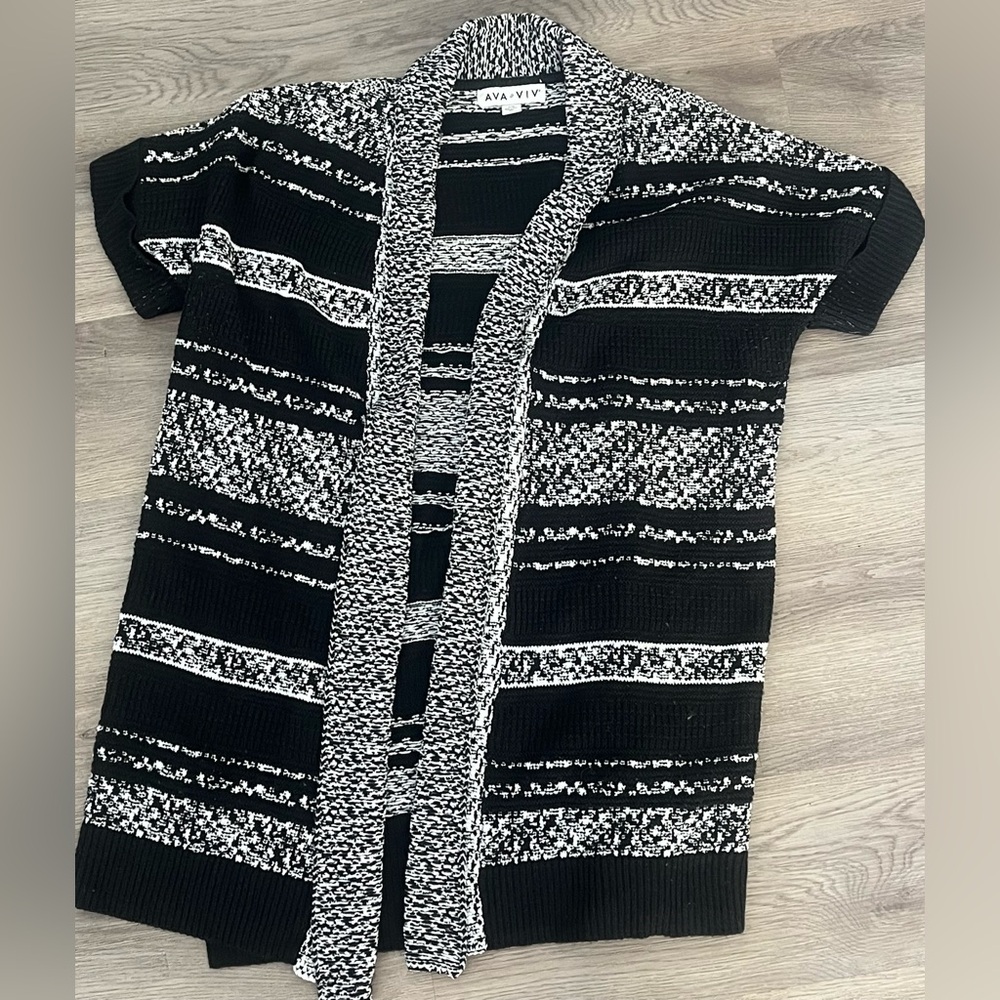 Short Sleeve Striped Cardigan